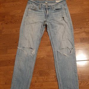 Rag & bone Boyfriend ripped jeans. Size 24